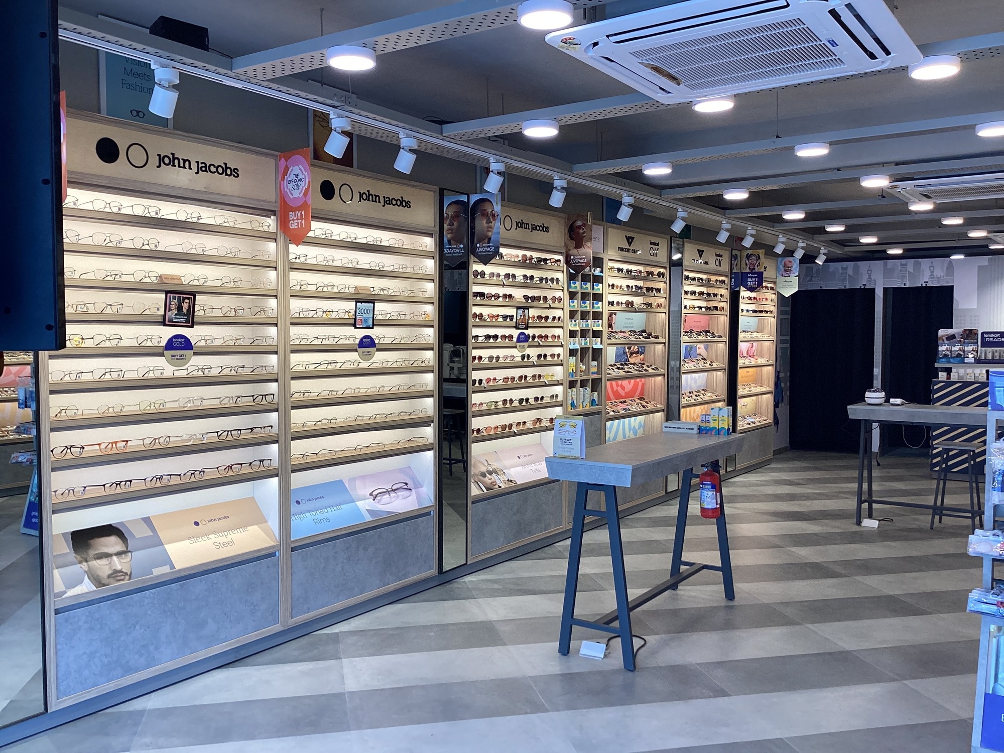 Lenskart flagship store